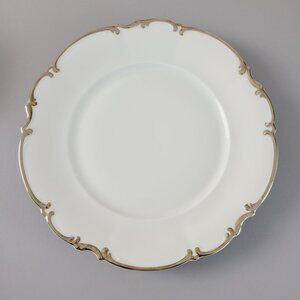 Hutschenreuther Revere Dinner Plate White Body Heavy Platinum Trim Elegant Decor